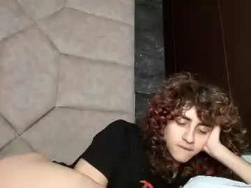 Chaturbate Live Sex Cam of divine____
