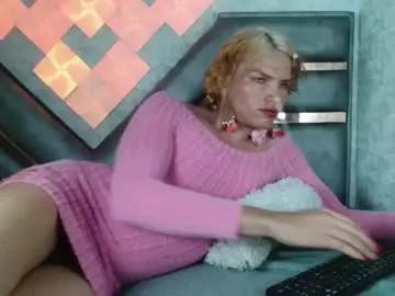 Chaturbate Sex Chat of helenashinegoldx