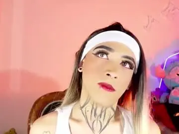 Chaturbate Live Sex Cam of mikaelarangel