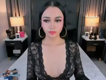 Chaturbate Live Sex Cam of mia_mow