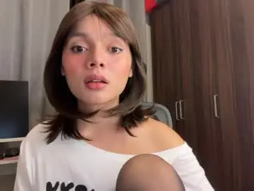 Chaturbate Live Sex Cam of cocktaileciousalessia