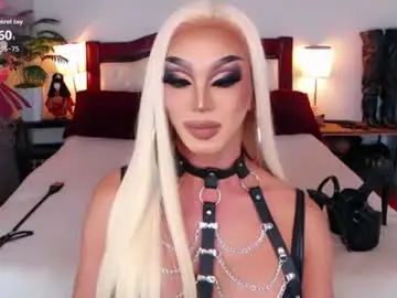 Chaturbate Best live sex cam show of jenifers_body