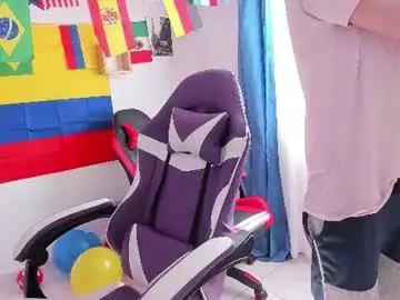 Chaturbate Live Sex Cam of myluandjackhot