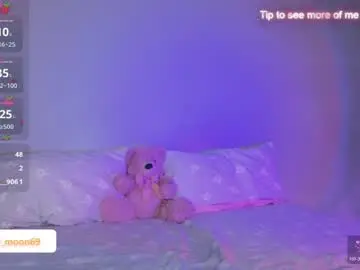 Chaturbate Live Sex Cam of april_kampf_
