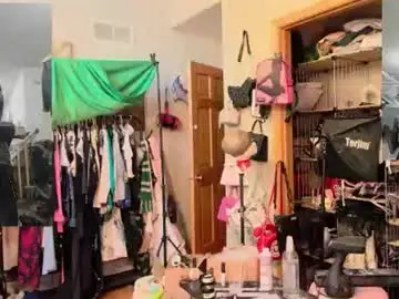 Chaturbate Watch Live Sex Cams of jessyboi0504