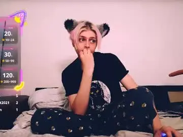 Chaturbate Live Sex Cam of littlepinkcat