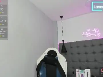 Chaturbate Best live sex cam show of scarletcherry18