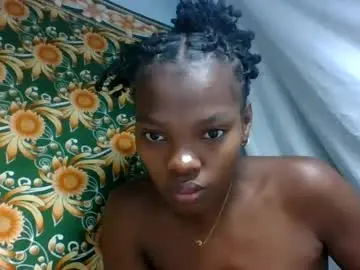 Chaturbate Live Porn of aadienne