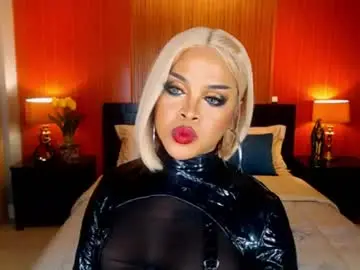 Chaturbate Adult Video Chat of urmajestytyra