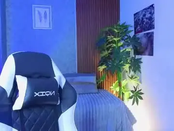Chaturbate Sex Cam of zoee_kiss_
