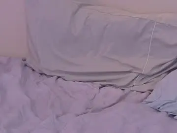 Chaturbate Live Sex Cam of monserrat_gold