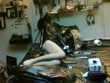 Chaturbate Watch Live Sex Cams of smokeslut365