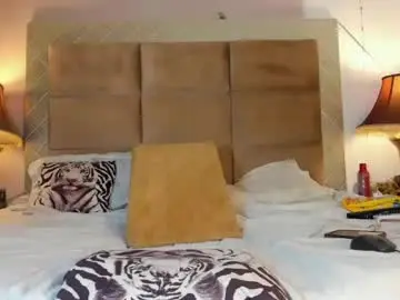 Chaturbate Best live sex cam show of gaticahotts