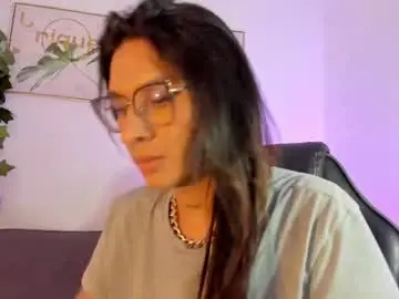 Chaturbate Best live sex cam show of maddie_ray_