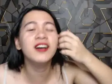 Chaturbate Free Porn Cam of ur_asianpretty
