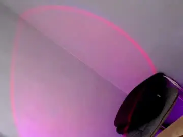Chaturbate Live Porn of moonlight_baby28