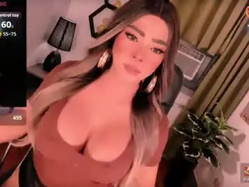 Chaturbate Adult Webcams of xjackiehugesuckerx