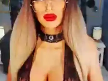 Chaturbate Adult Video Chat of bigbomblhoraine