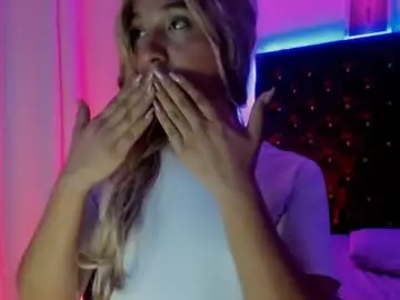 Chaturbate Live Porn of bellaroge