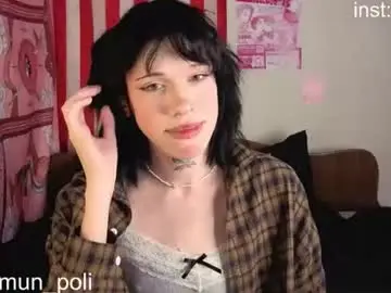 Chaturbate Watch Live Sex Cams of mun_poli