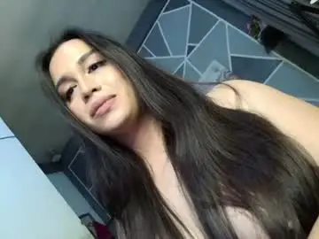 Chaturbate Live Sex Cam of sassy_samm