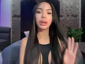 Chaturbate Live Sex Cam of asianhugecockcindy