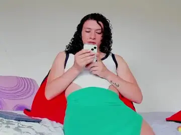 Chaturbate Live Porn of louise_22cm