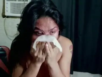 Chaturbate Free Live Porn of milkycumnel23