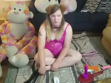 Chaturbate Adult Video Chat of puppygirllovestobeg
