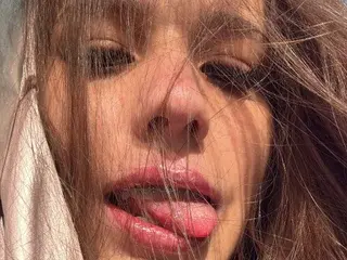 Streamate Live Sex Cam of ValeriaAguilar