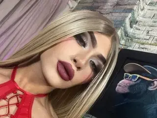 Streamate Private Sex Chat of Zamara_Kleii