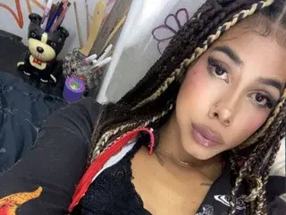 Streamate Watch Live Sex Cams of Blooond