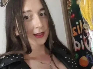 Streamate Live Porn of CandySweetSuck690
