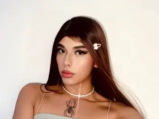 Streamate Free Porn Cam of Mia_Bloon21