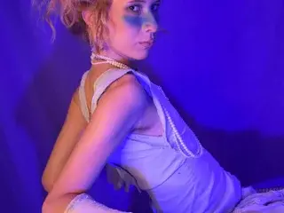 Streamate Free Porn Cam of vivienne_hadid