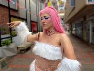 Streamate Live Porn of Triny
