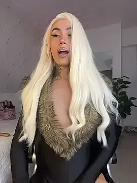 Stripchat Live Sex Cam of miss_tatiana_