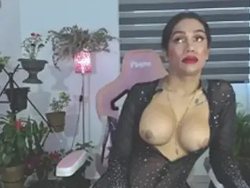 Stripchat Best live sex cam show of isabella_pearl_