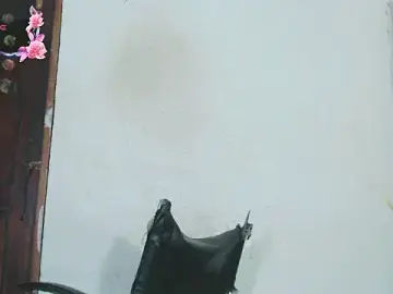 Stripchat Live Sex of x_miila_x