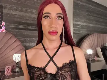 Stripchat Live Sex Cam of Nayla_Monroee
