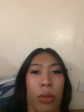 Stripchat Live Porn of hugecock_tamira