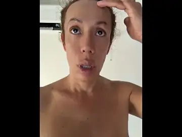 Stripchat Live Porn of YOURSDEBORA