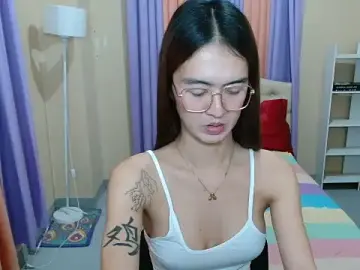 Stripchat Free Live Porn of XxTsUncutAskaxX