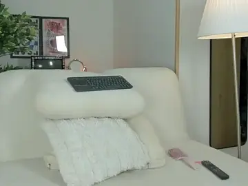 Stripchat Sex Cam of im_anie