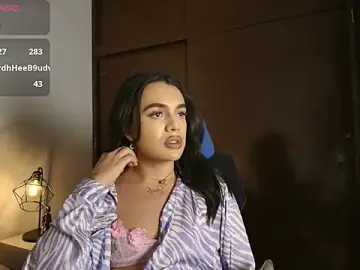 Stripchat Adult Webcam of KendaallFox_
