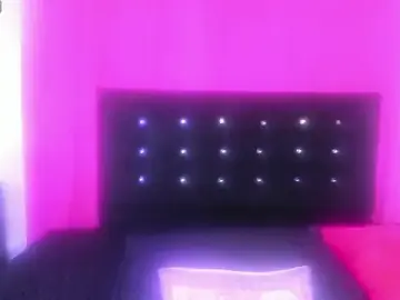 Stripchat Watch Live Sex Cams of cutenaked_8