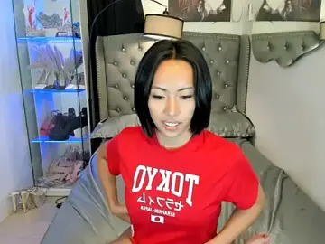 Stripchat Free Porn Cam of reighnempress