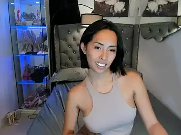 Stripchat Adult Webcam of reighnempress