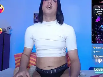 Stripchat Sex Cam of annahotdoll