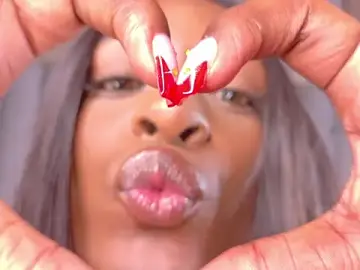Stripchat Free Live Porn of nahomi_campbell